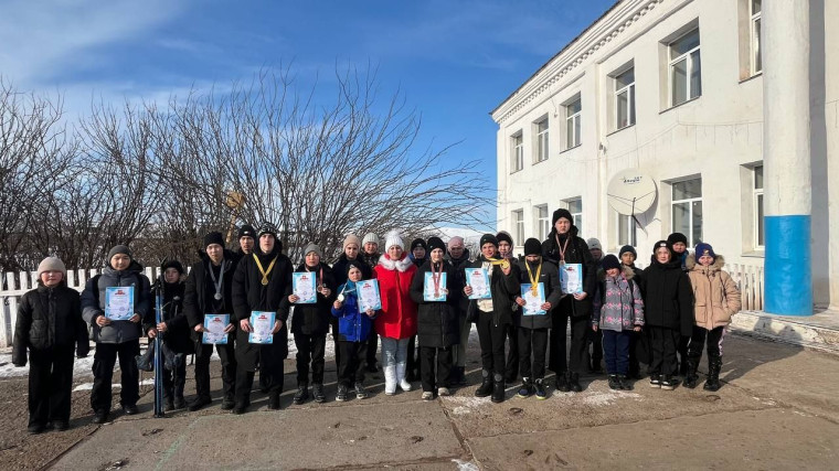 Муниципальные соревнования по лыжным гонкам.